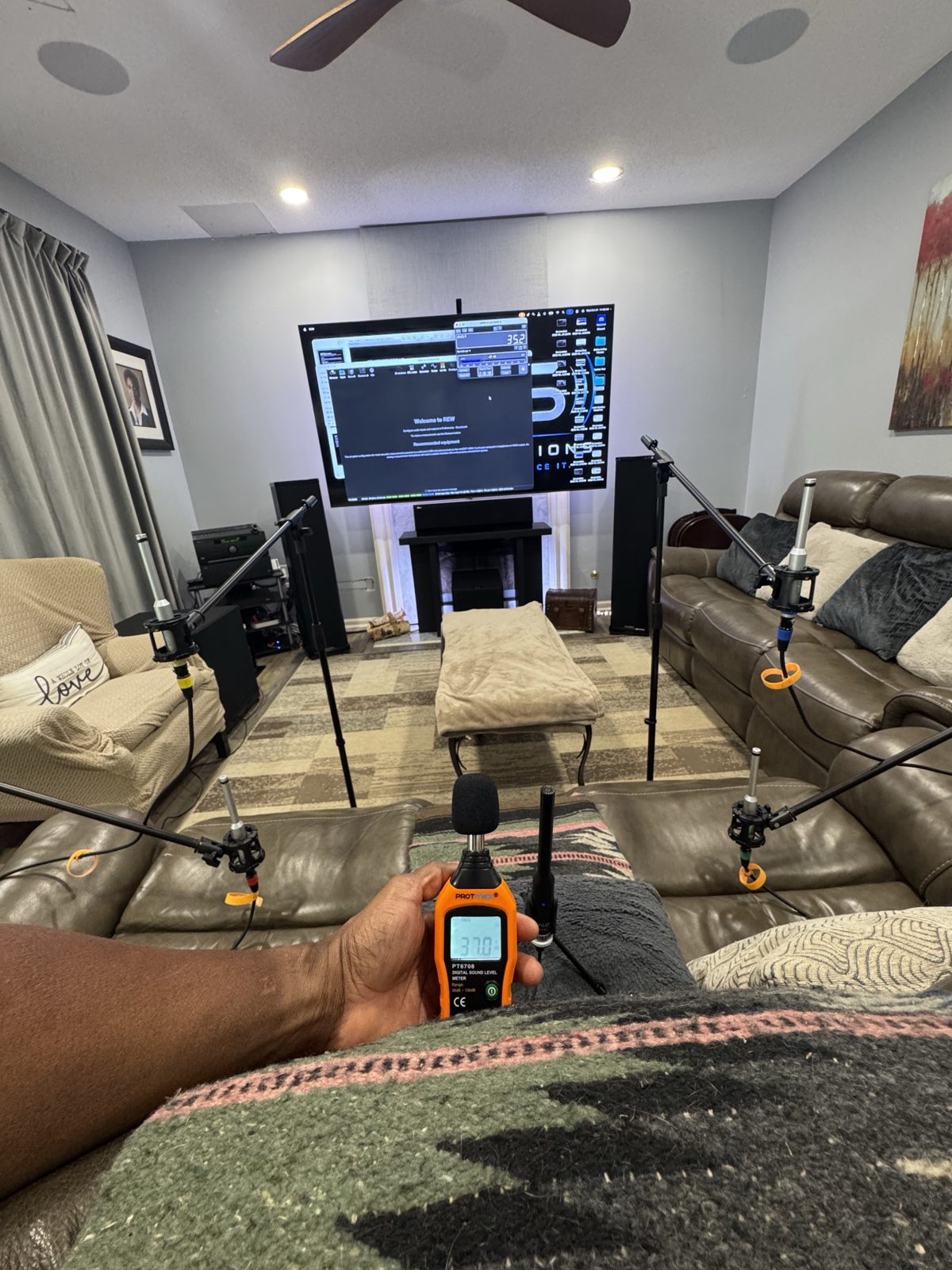 Level check at the seat